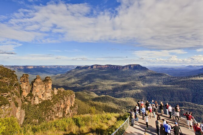 Ultimate All Inclusive Blue Mountains with Scenic World Tour - Glenbrook to Cahill’s Lookout: quick-town stops and big view angles