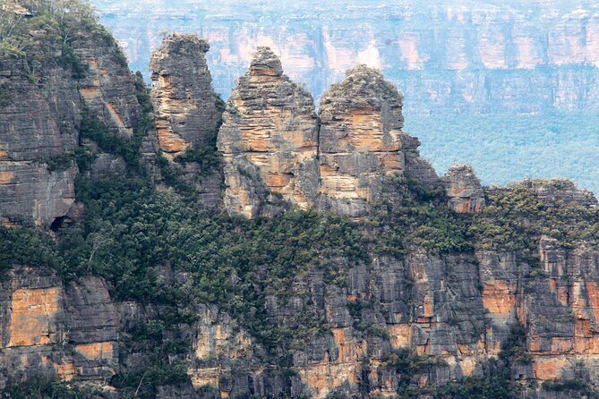 Ultimate Blue Mountains Private Tour with Scenic World and Wildlife Park - Getting From Sydney into the Blue Mountains Smoothly
