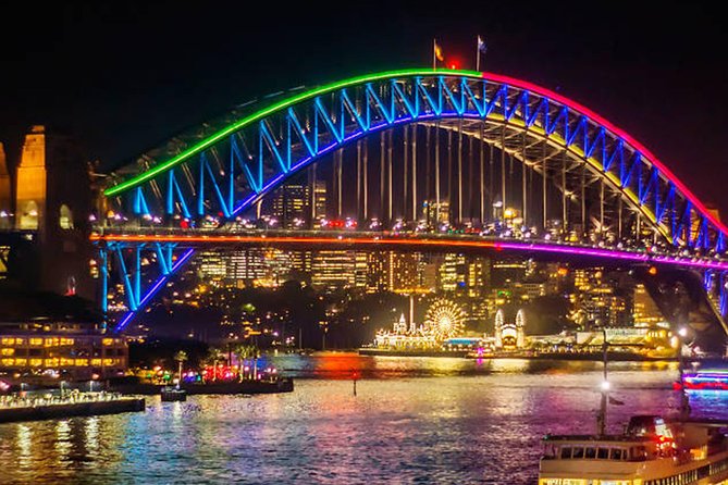 Vivid 90-Minute Sydney Harbour Intimate Catamaran Cruise with Canapes - Meeting at Pier 2, Walsh Bay: how to avoid the Vivid-night scramble