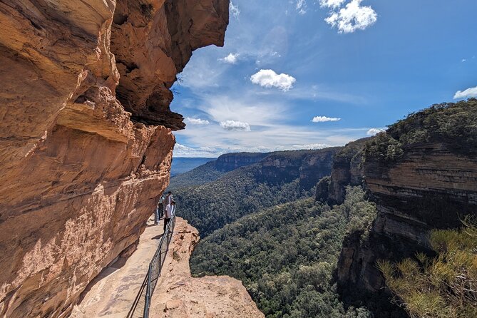 Wilderness, Waterfalls, Three Sisters BLUE MOUNTAINS PRIVATE TOUR - The Giant Stairway and Three Sisters Timing: Optional Effort for Big Payoff
